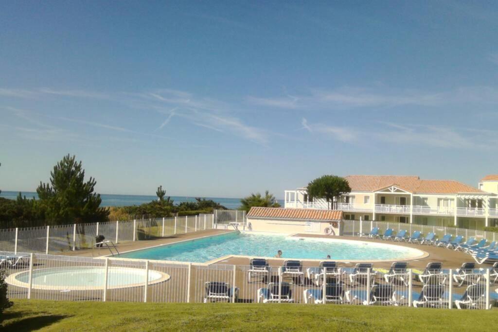 T2 Residence Avec Piscine Chauffee De Mai A Sept Saint-Jean-d'Orbetiers Bagian luar foto