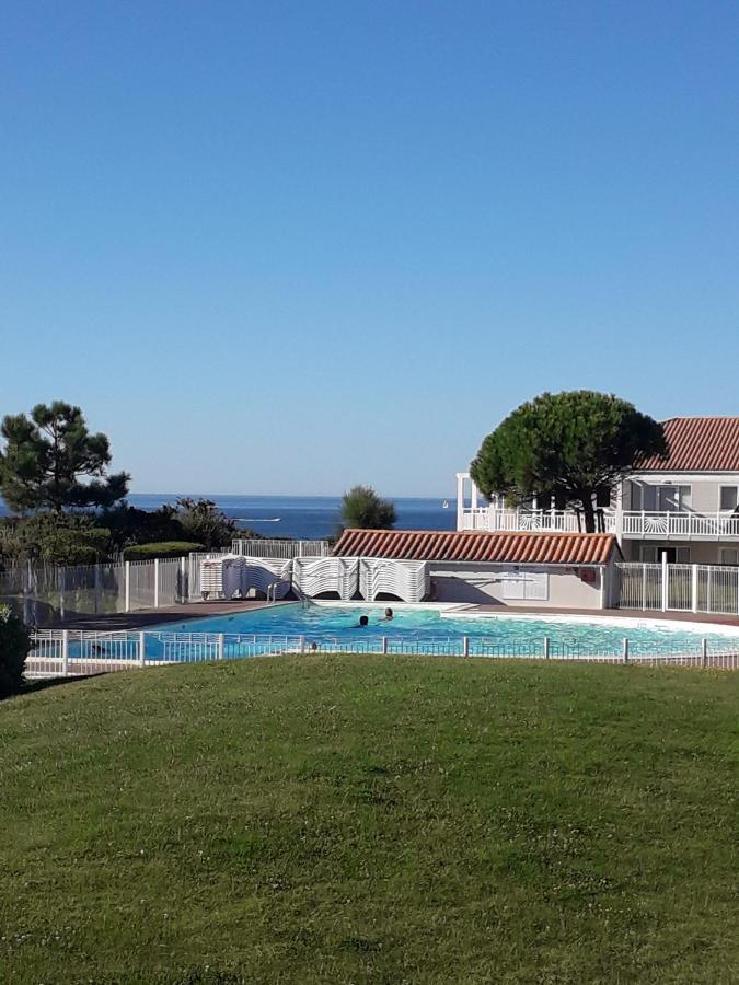 T2 Residence Avec Piscine Chauffee De Mai A Sept Saint-Jean-d'Orbetiers Bagian luar foto